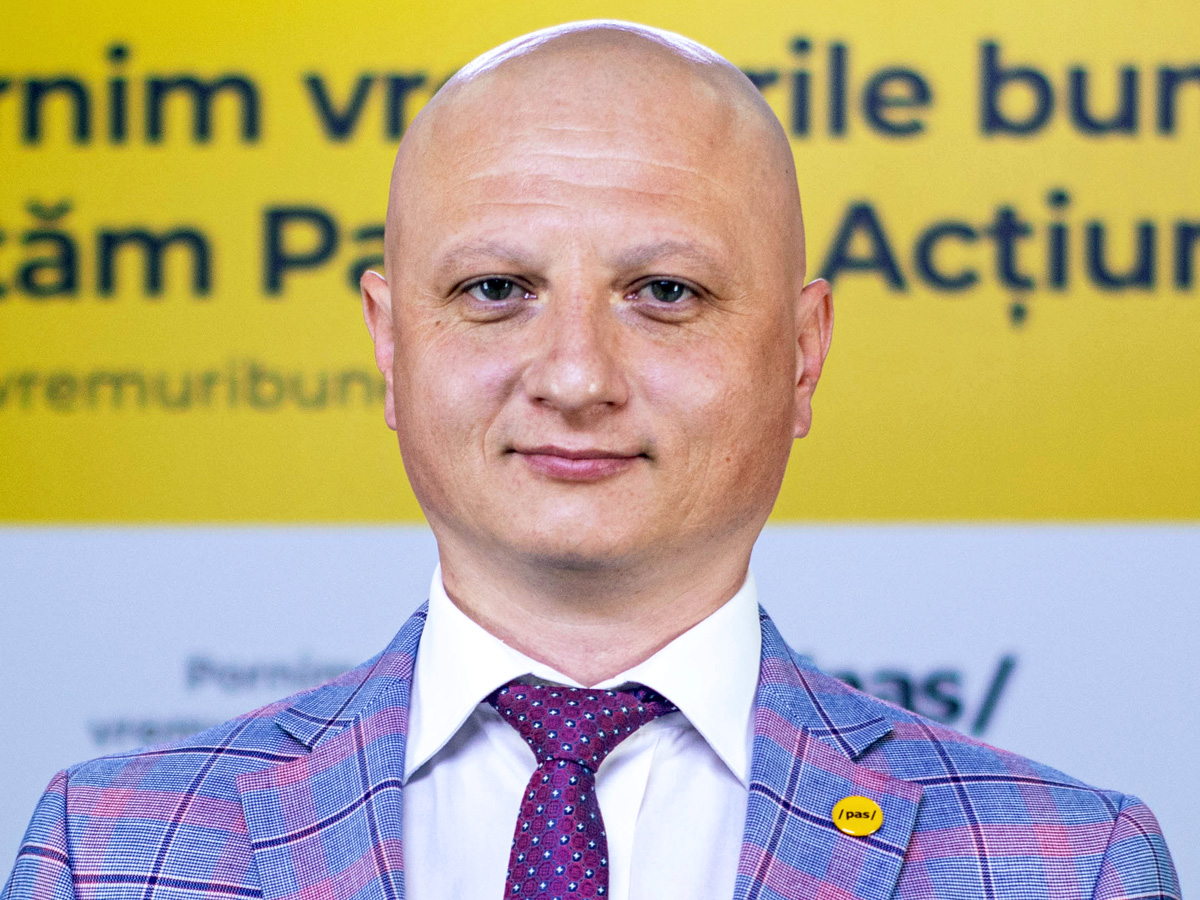 Дориан Истрати
